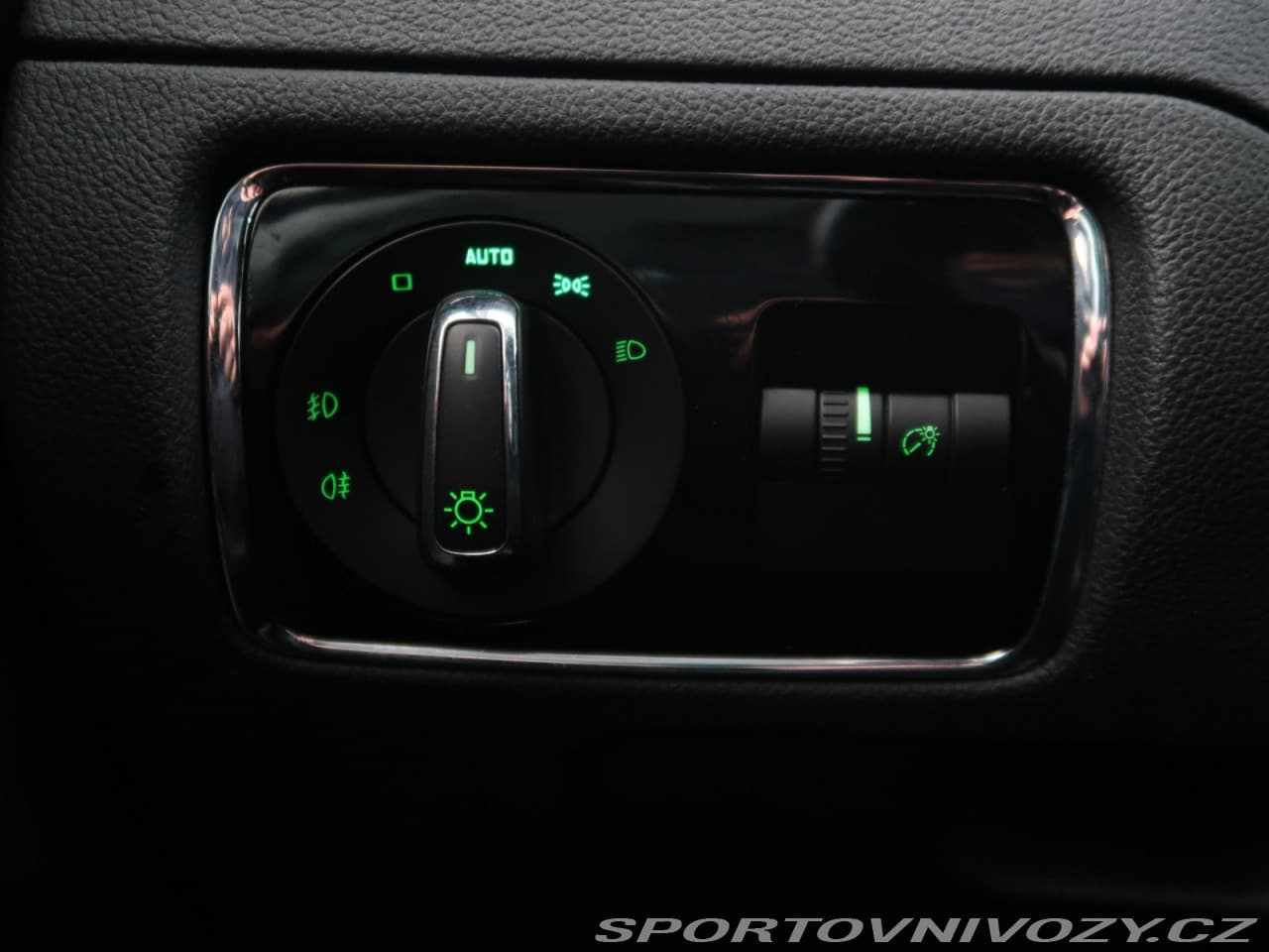 2013 Škoda Superb - 19