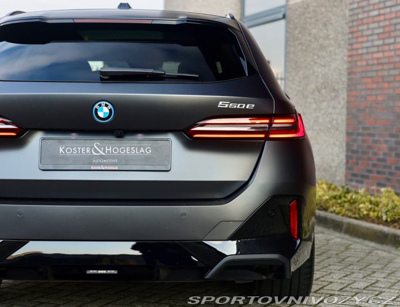 2025 BMW 5-Series - 11