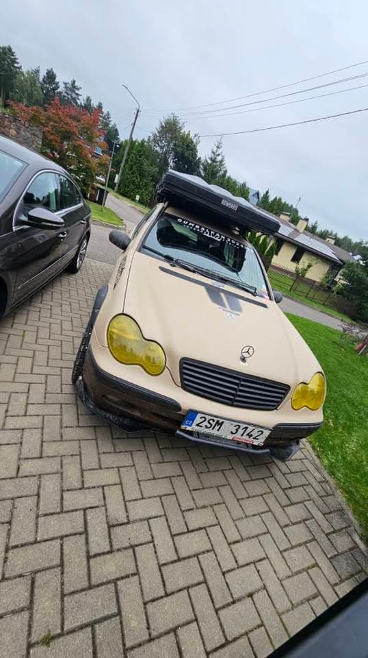 2003 Mercedes-Benz C-CLASS - 11