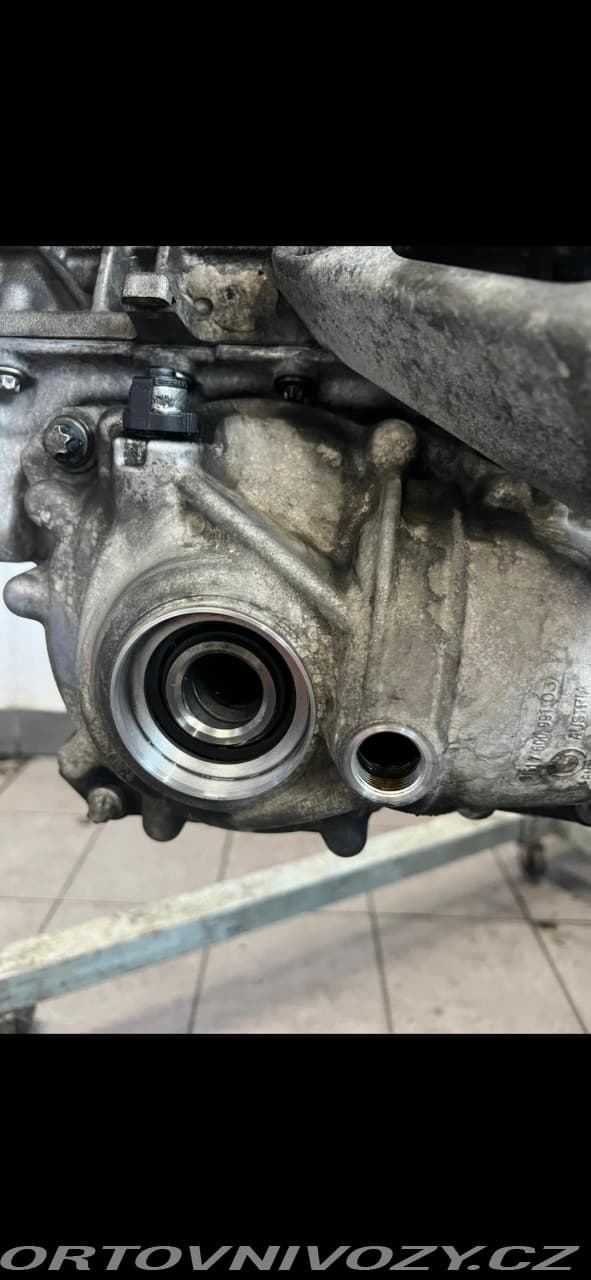 2015 BMW 3-Series - 12