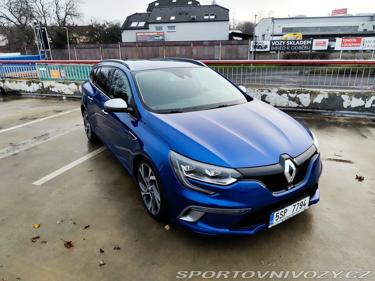 2017 Renault Megane - 17