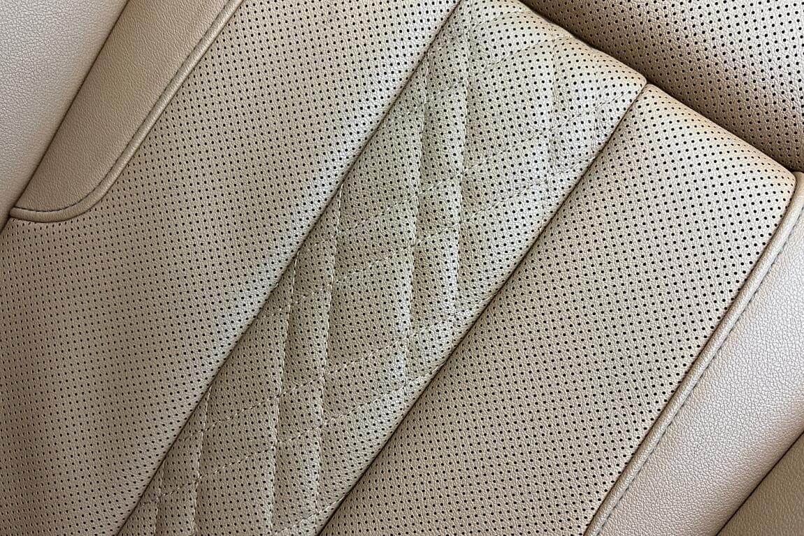 2022 BMW 5-Series - 14