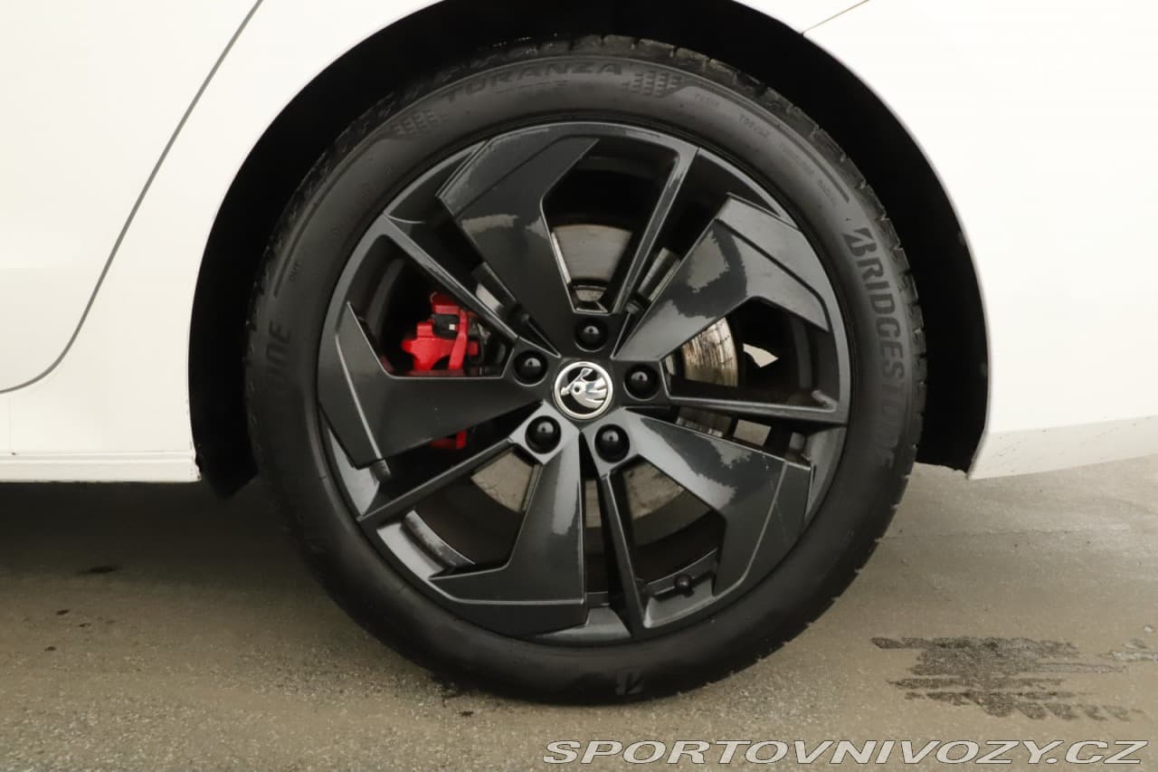 2023 Škoda Octavia - 12