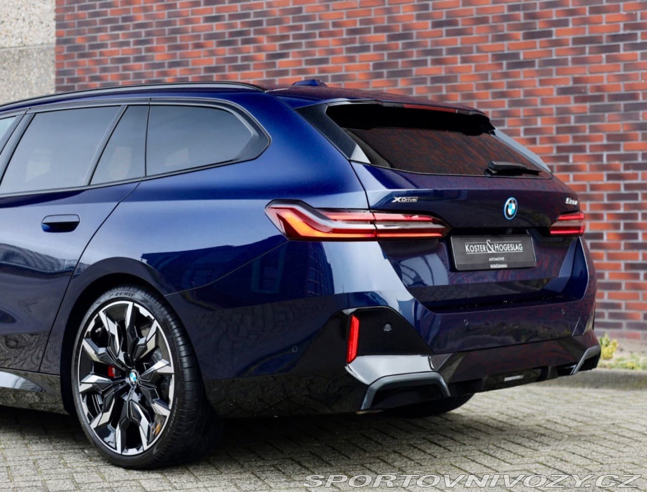 2025 BMW 5-Series - 16