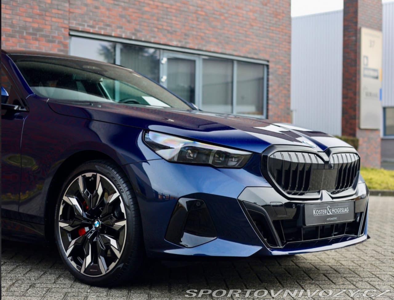 2025 BMW 5-Series - 6