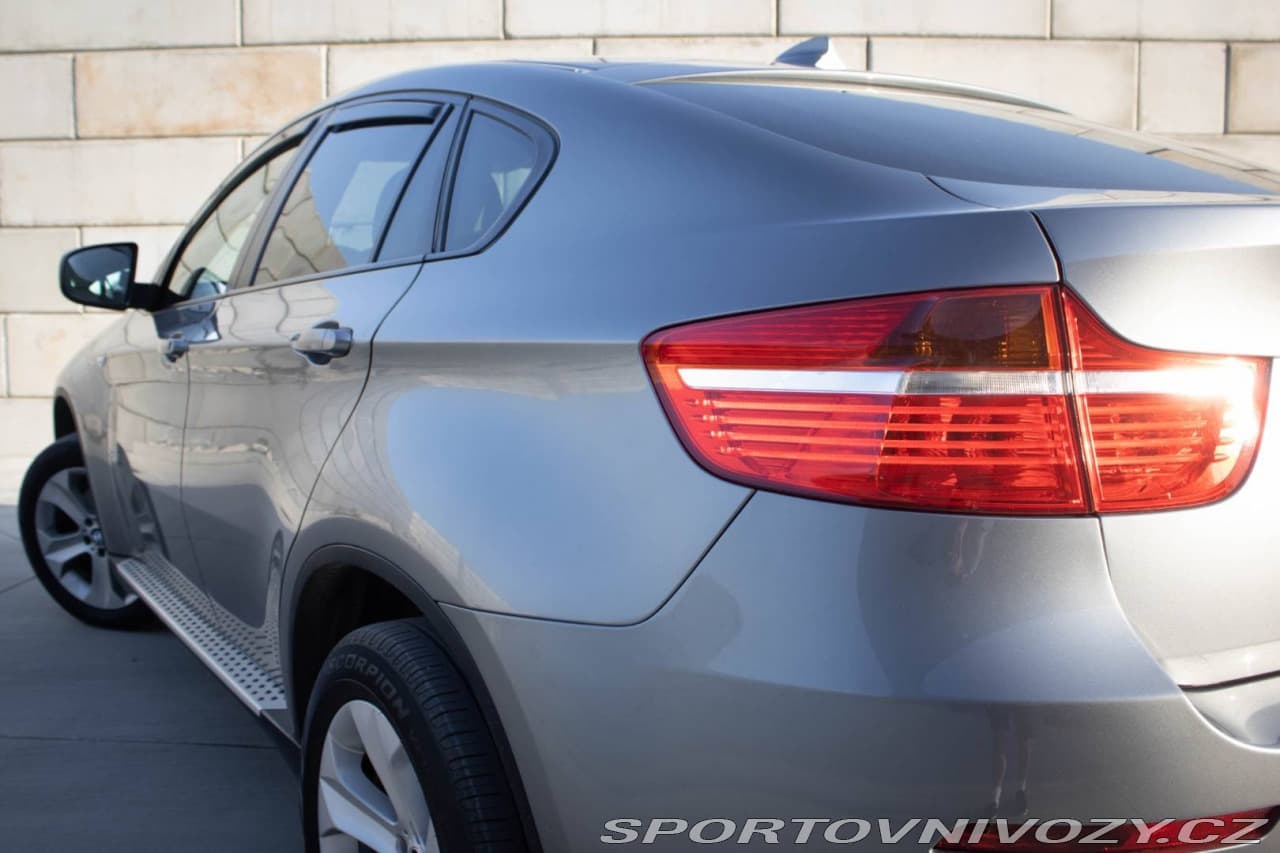 2010 BMW X6 - 13