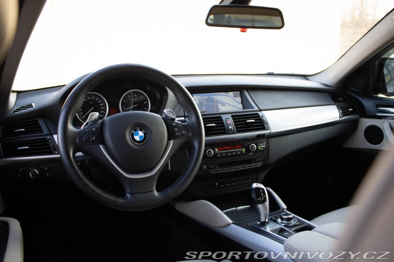 2010 BMW X6 - 16
