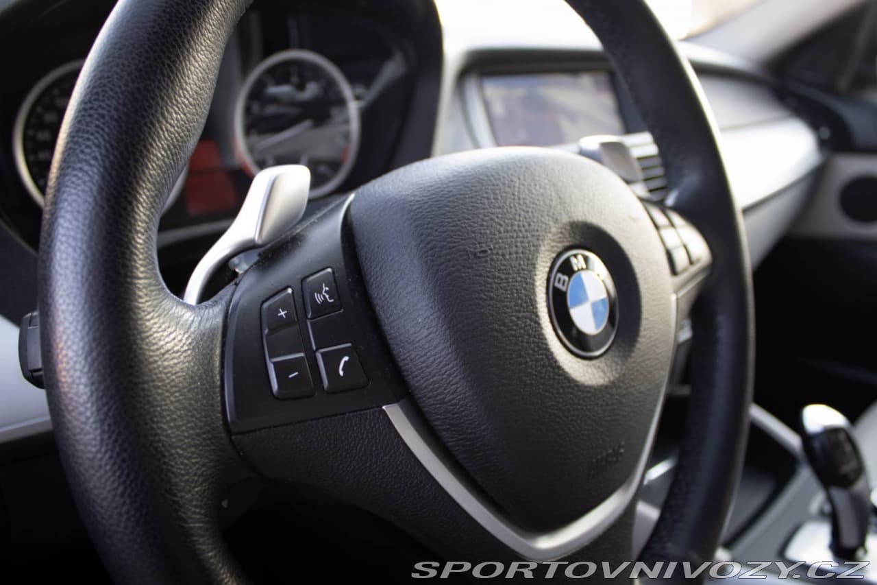 2010 BMW X6 - 18