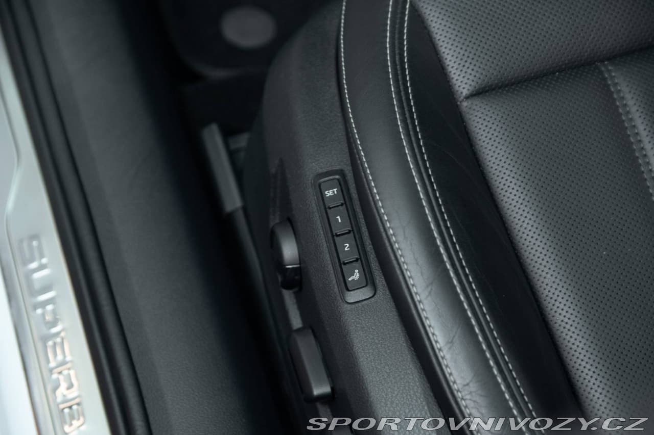 2019 Škoda Superb - 9