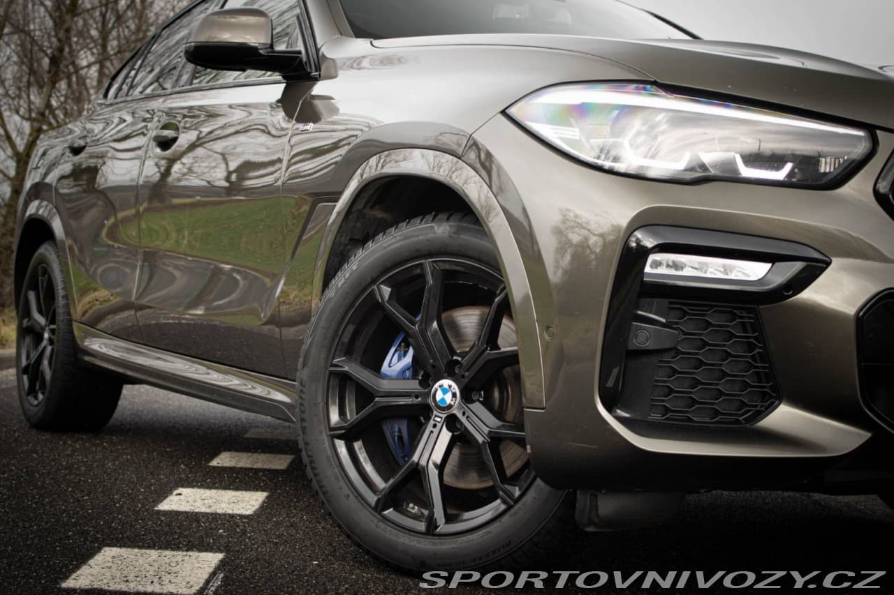 2022 BMW X6 - 11