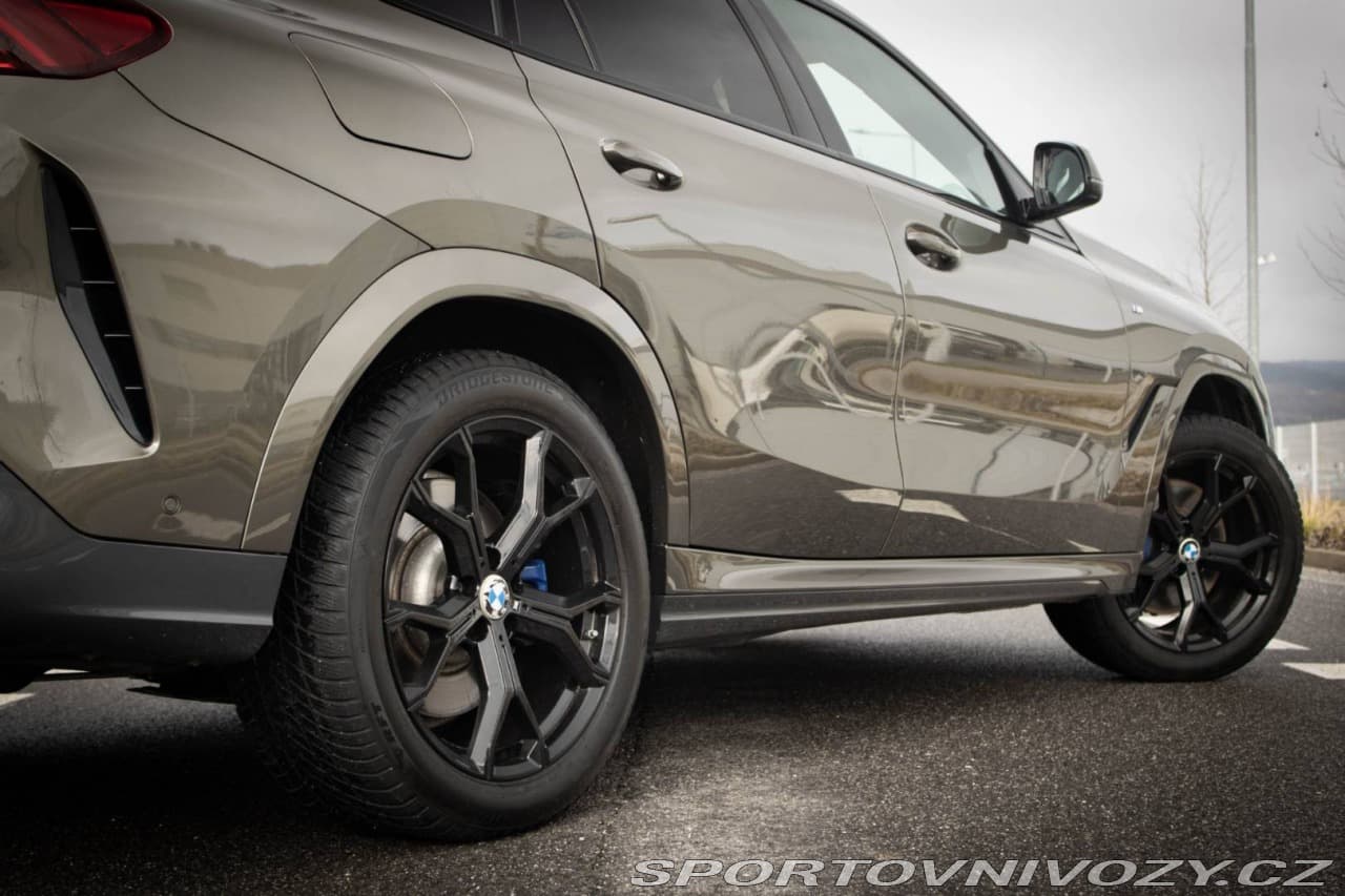 2022 BMW X6 - 15