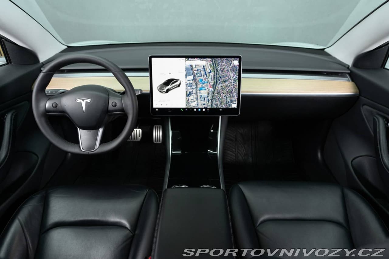 2019 Tesla Model 3 - 13