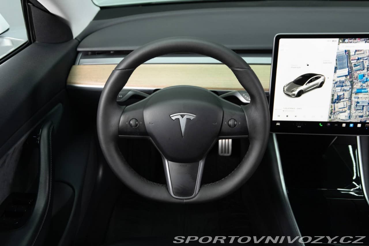 2019 Tesla Model 3 - 14