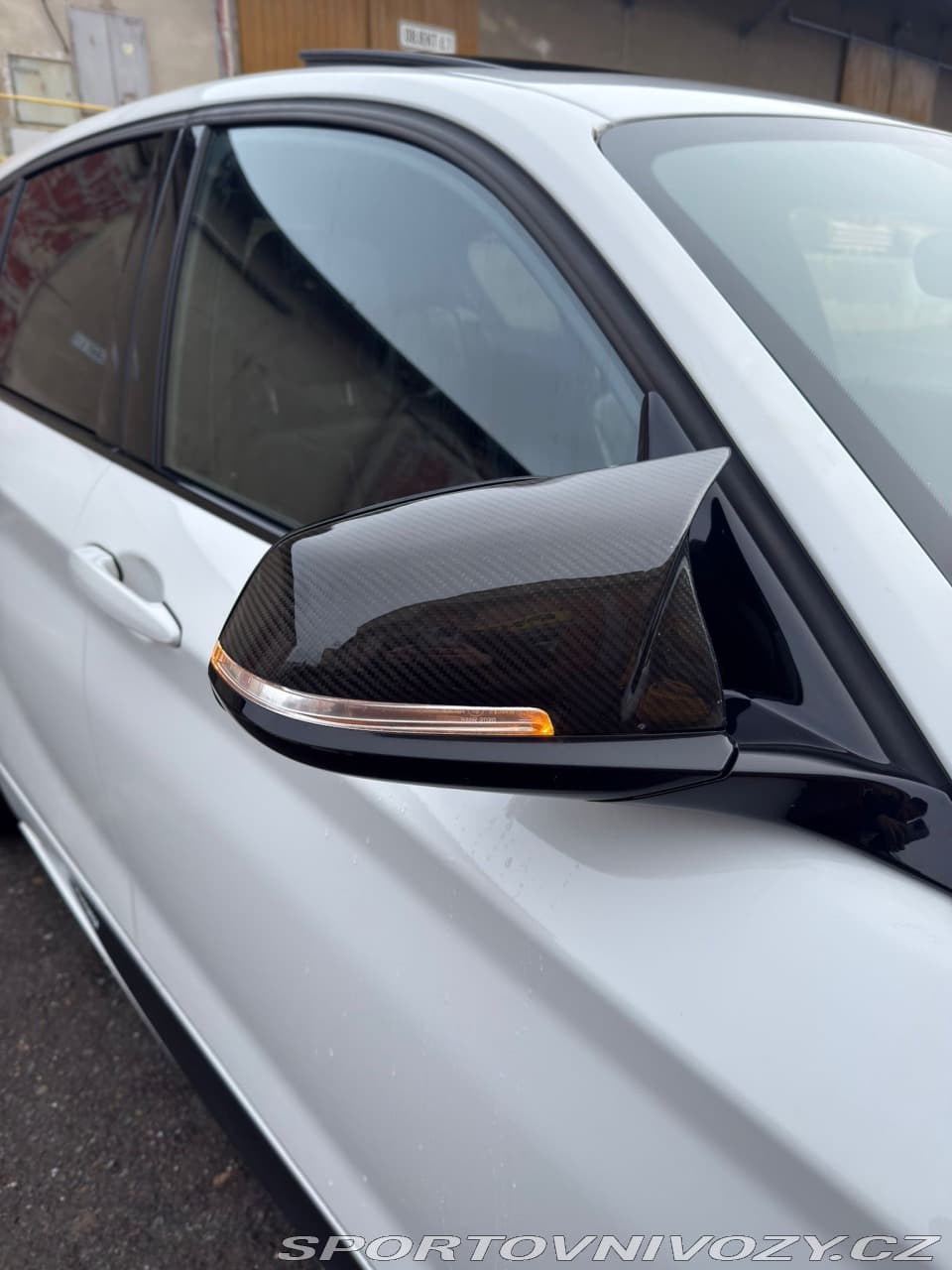 2018 BMW 1-Series - 10