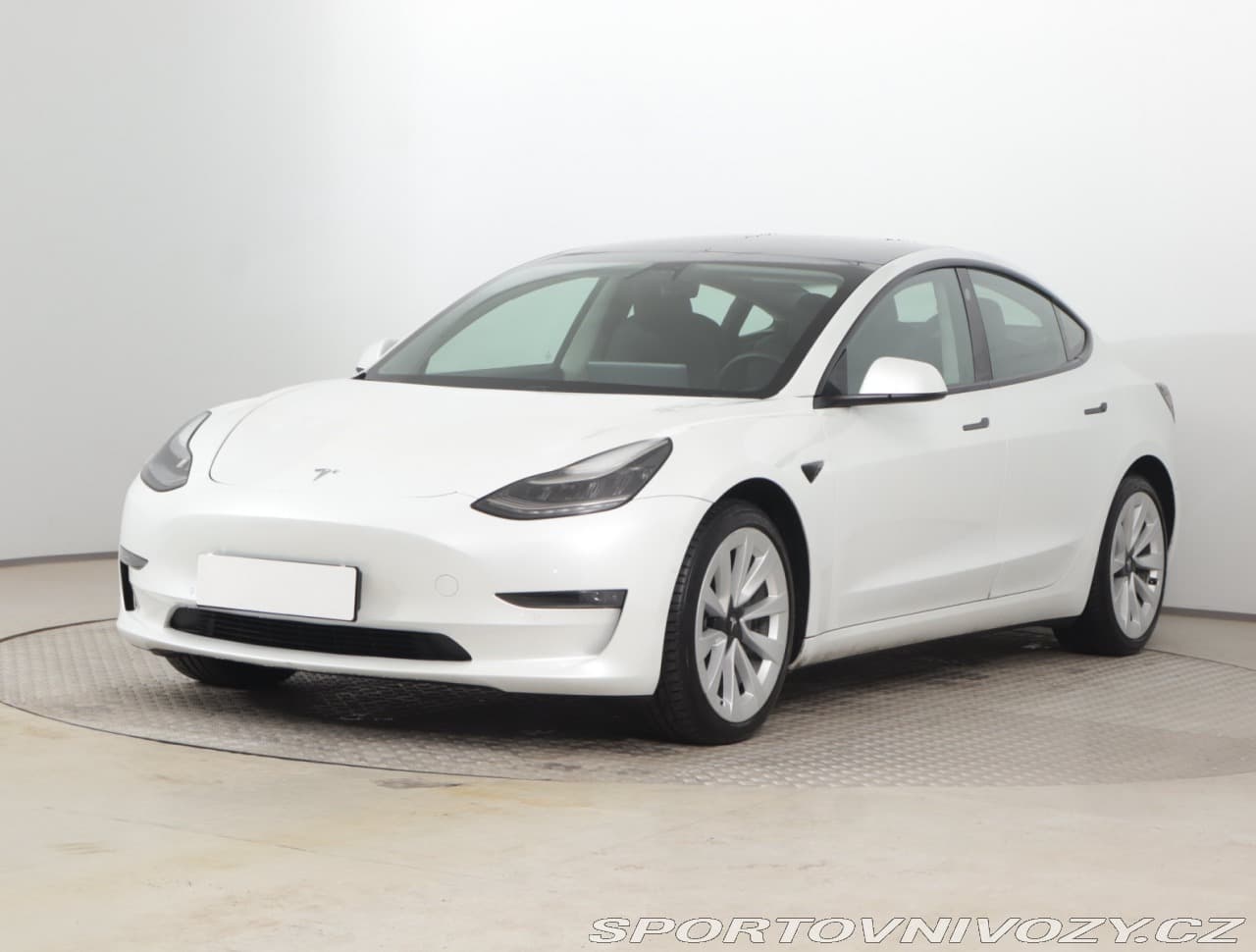 2020 Tesla Model 3 - 2