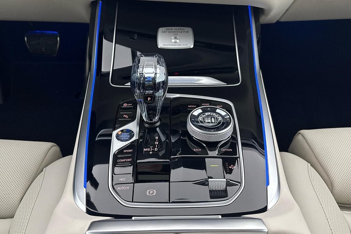 2025 Alpina Xb7 - 10
