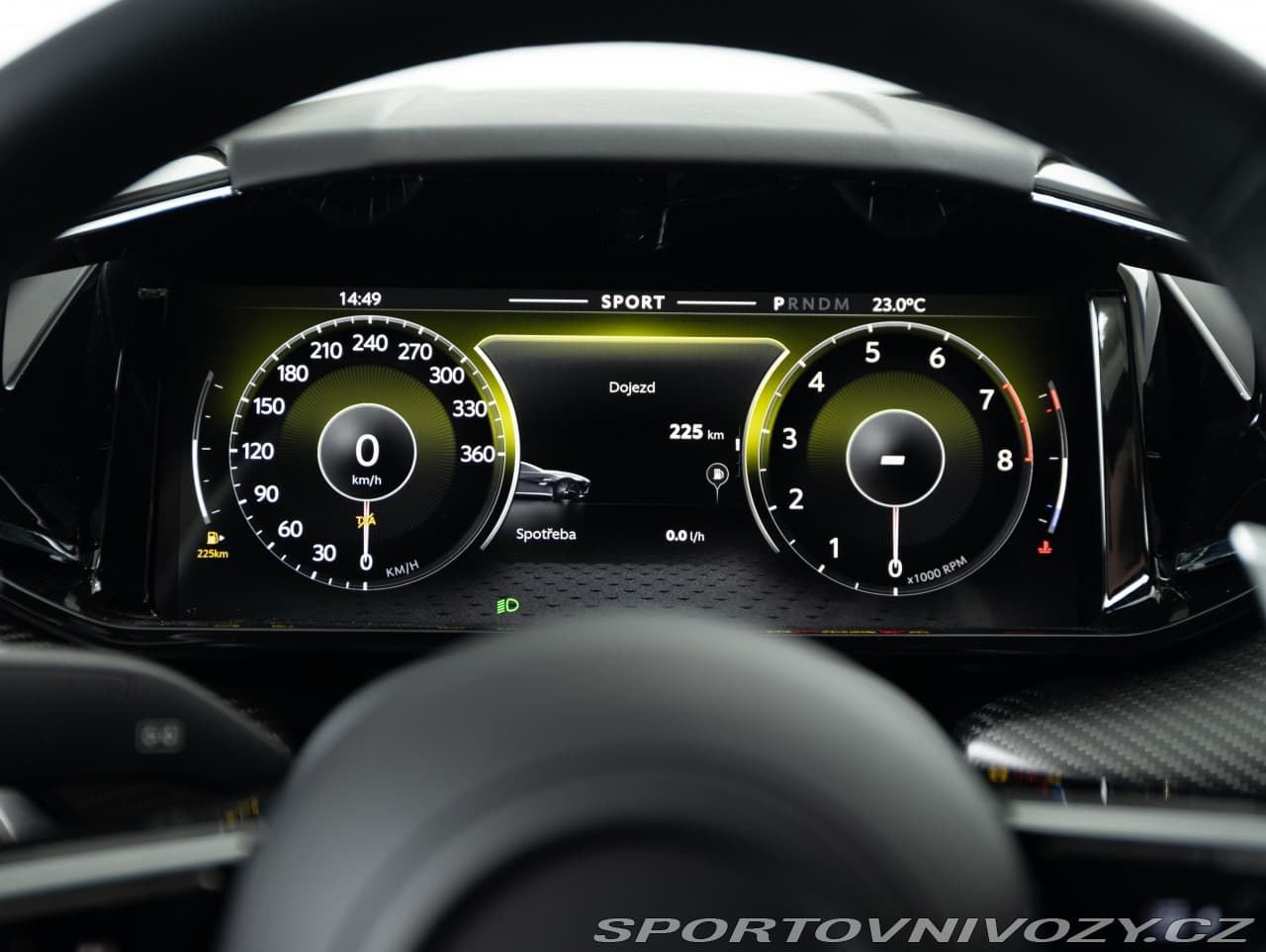 2025 Aston Martin Vantage - 7