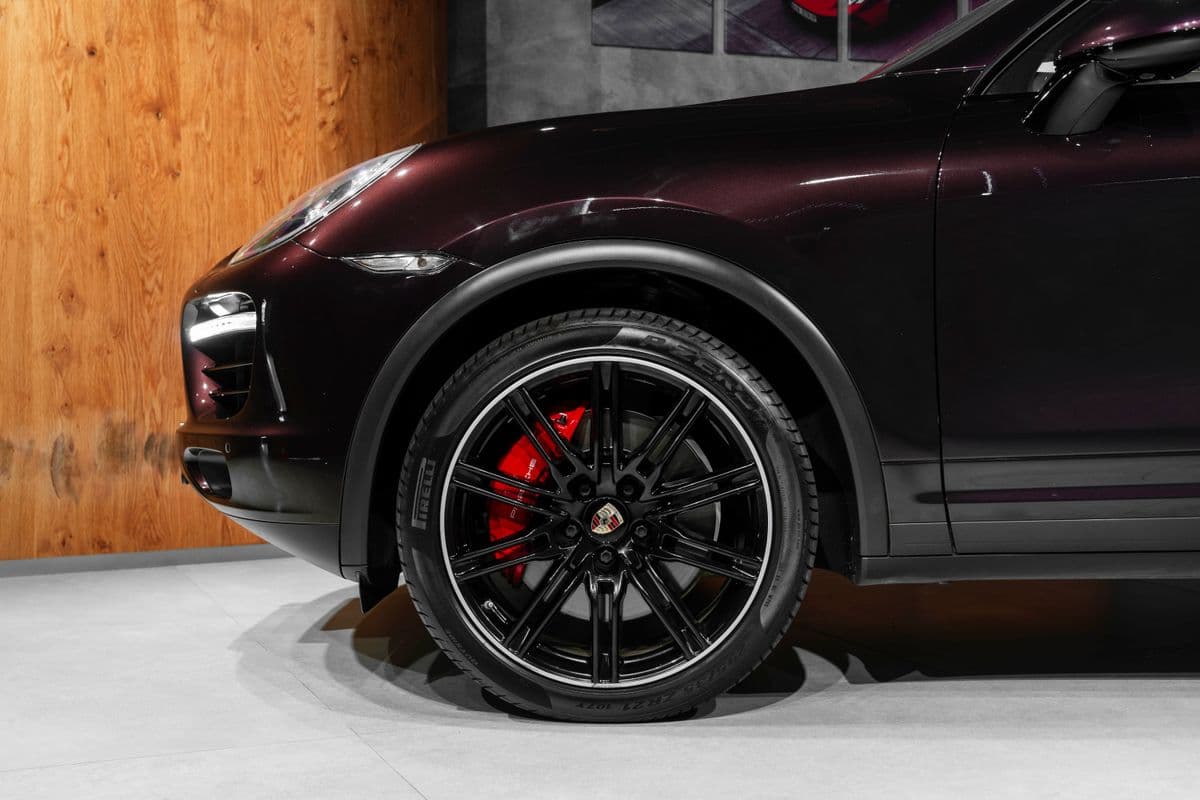 2011 Porsche Cayenne - 6