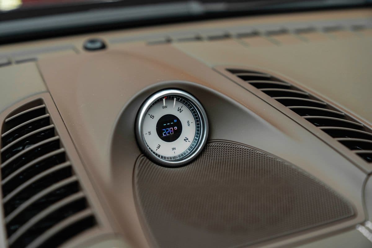 2011 Porsche Cayenne - 31