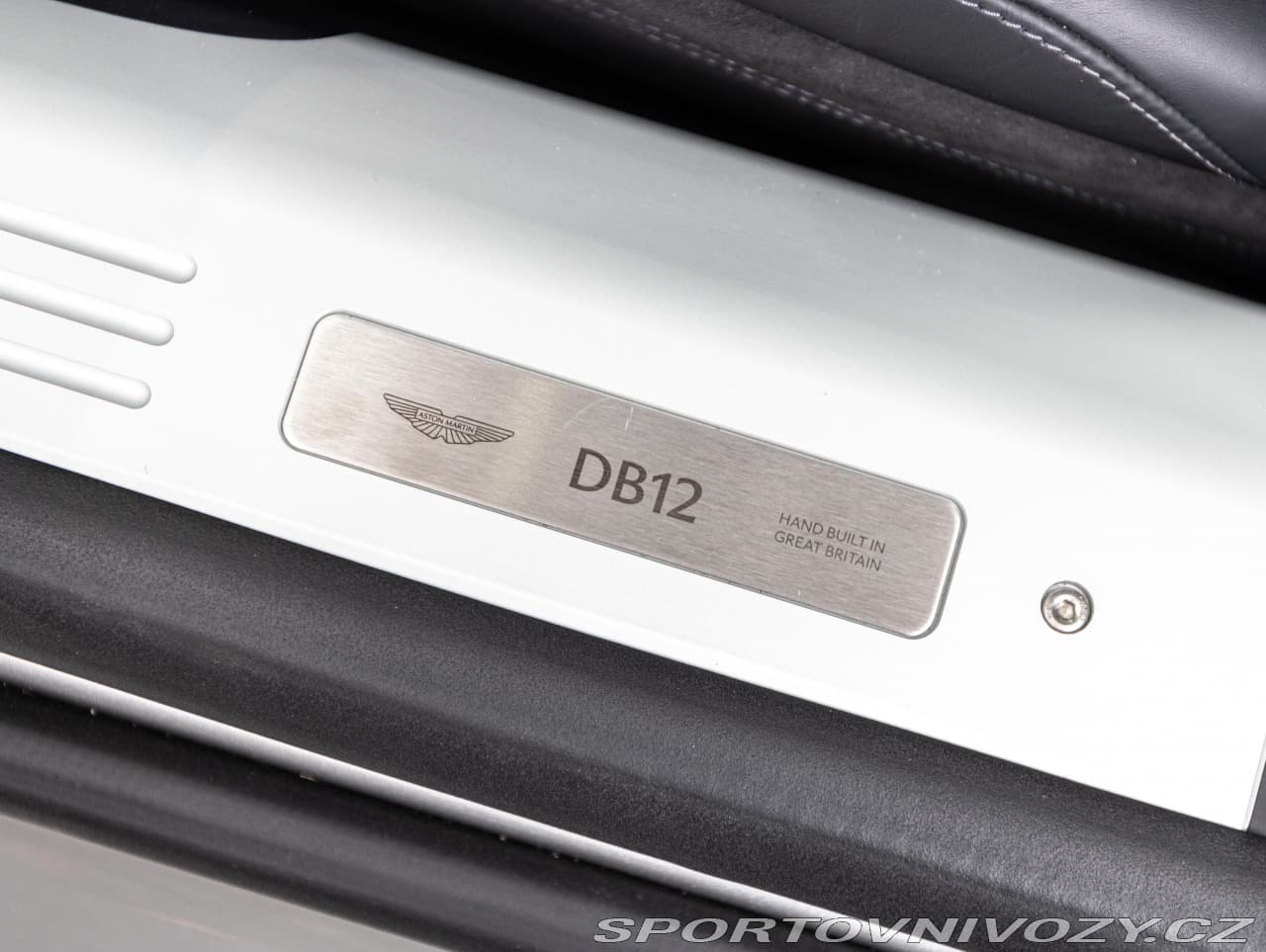 2025 Aston Martin Db12 - 12