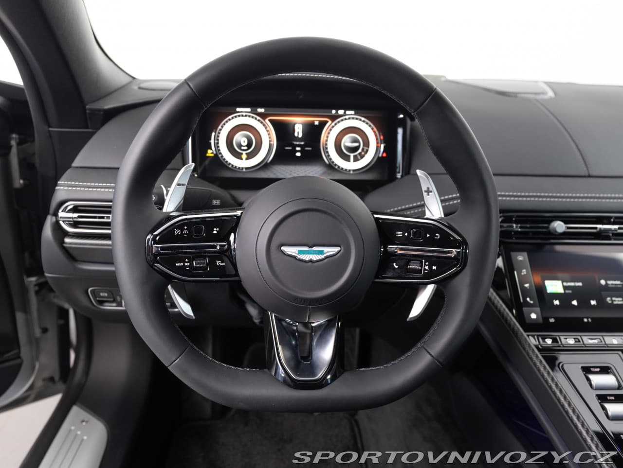 2025 Aston Martin Db12 - 8