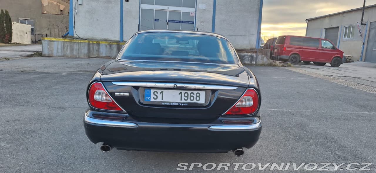 2003 Jaguar Xj - 6