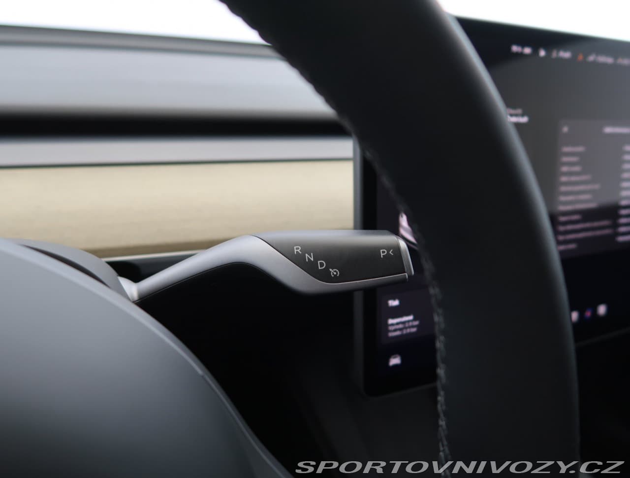 2022 Tesla Model Y - 12