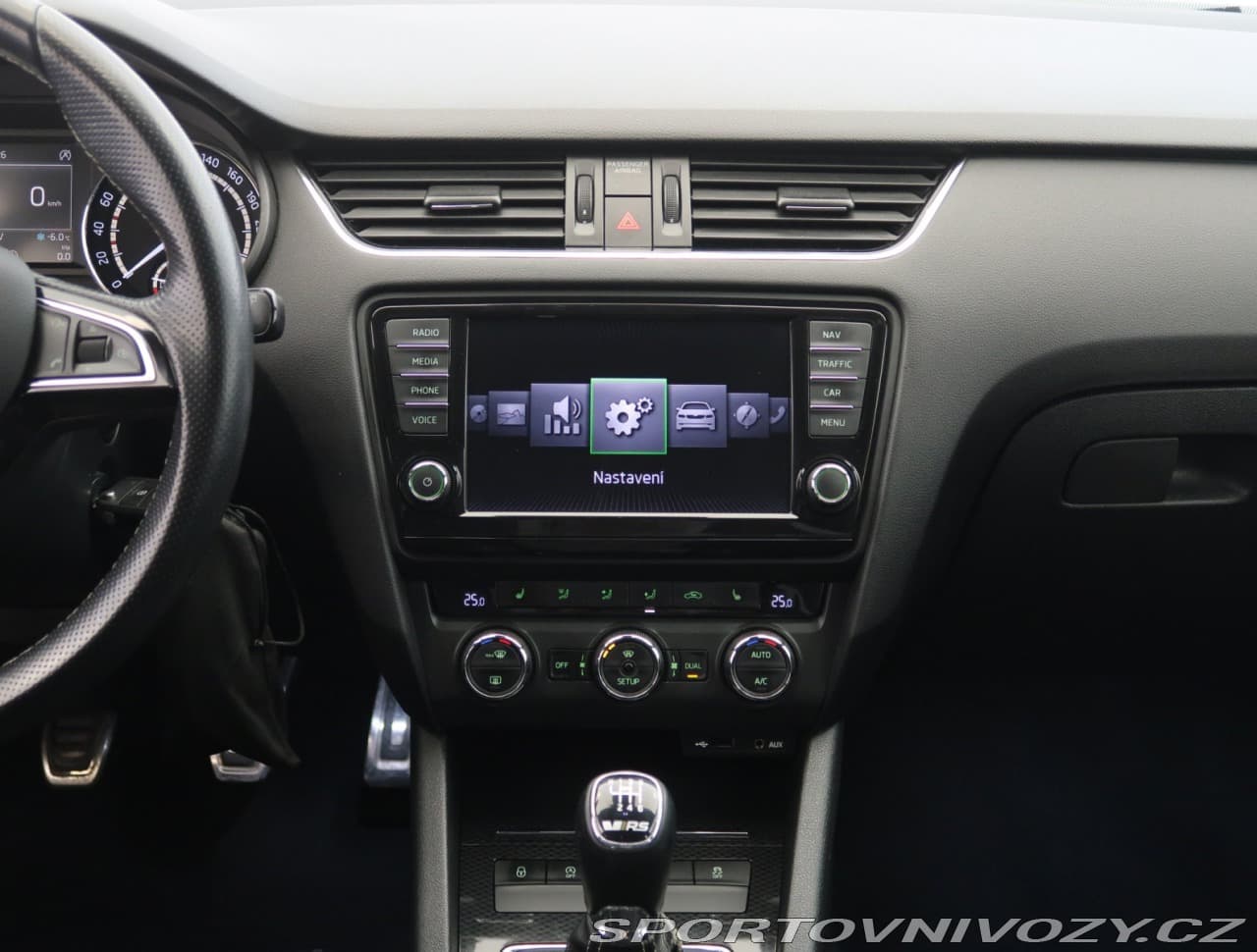 2014 Škoda Octavia - 12