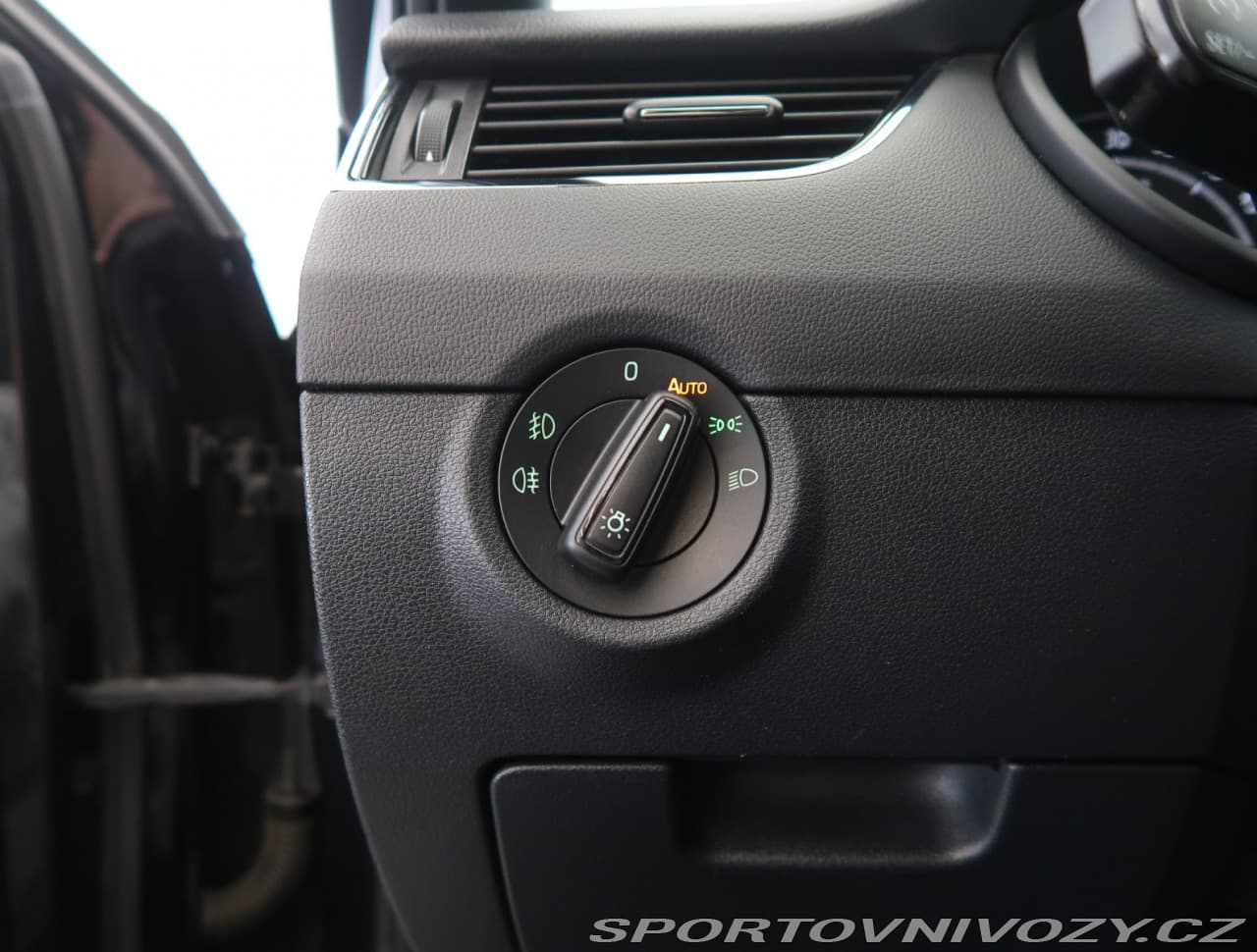 2014 Škoda Octavia - 20