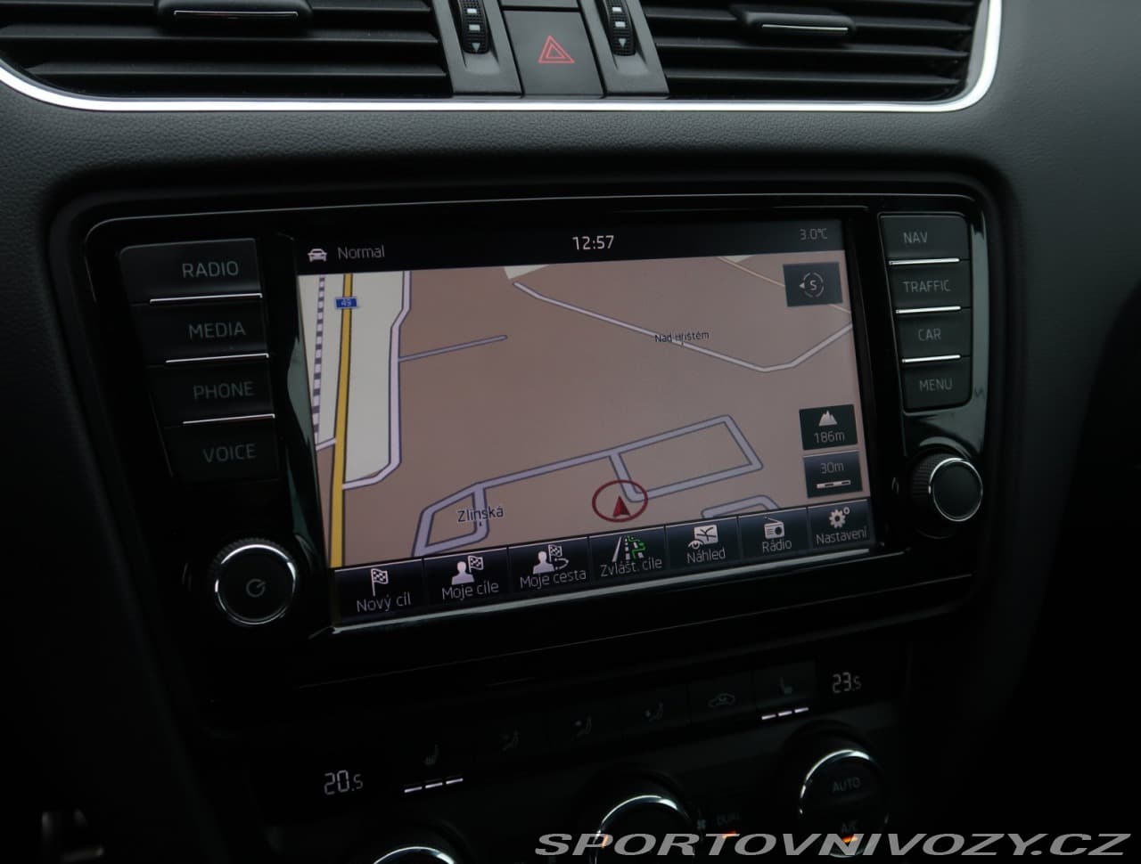 2014 Škoda Octavia - 16