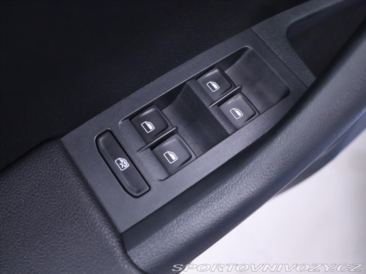 2014 Škoda Octavia - 14