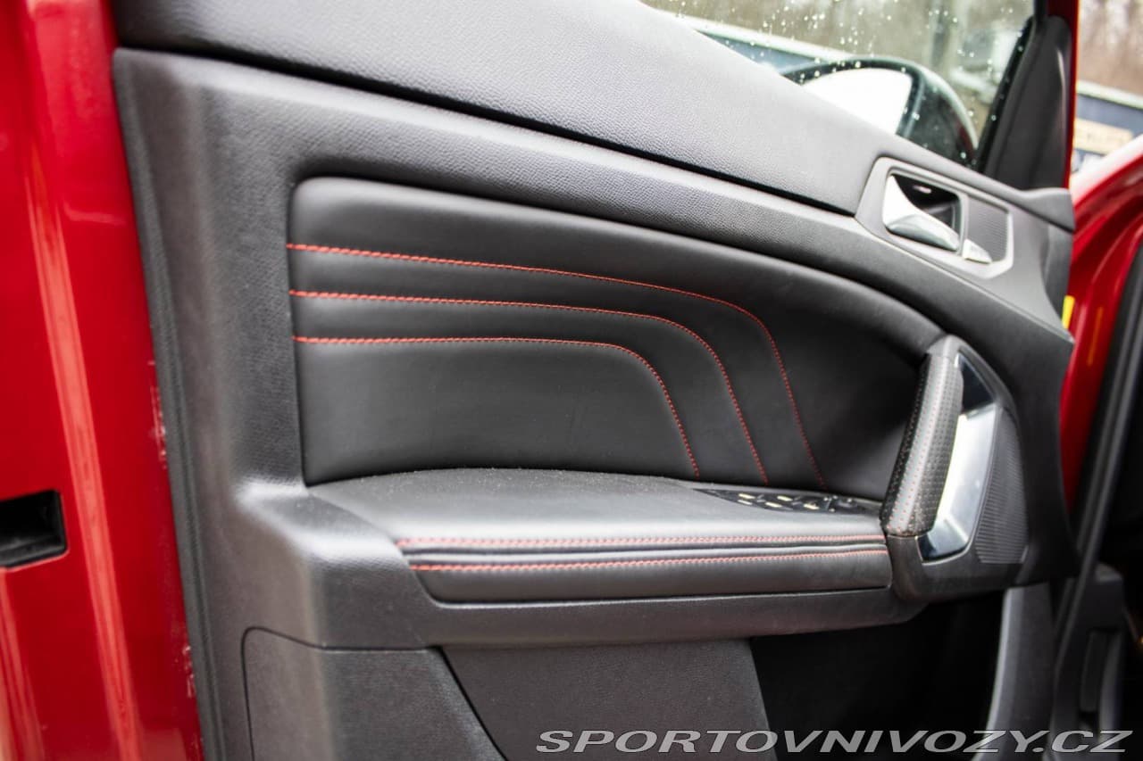 2016 Peugeot 308 - 13