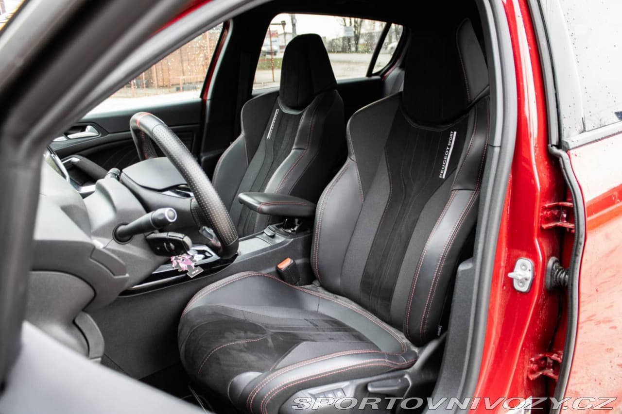 2016 Peugeot 308 - 16