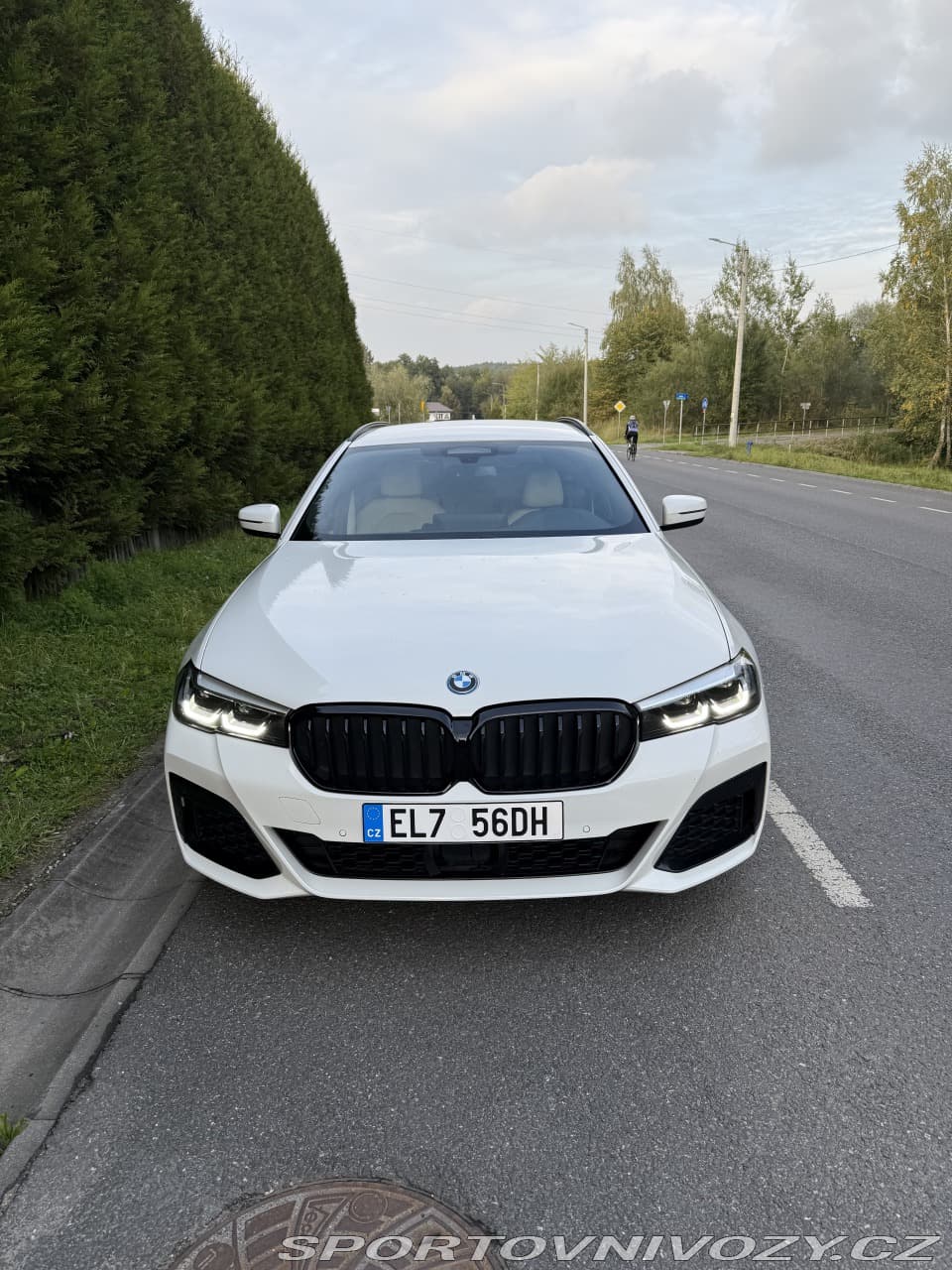 2022 BMW 5-Series - 6