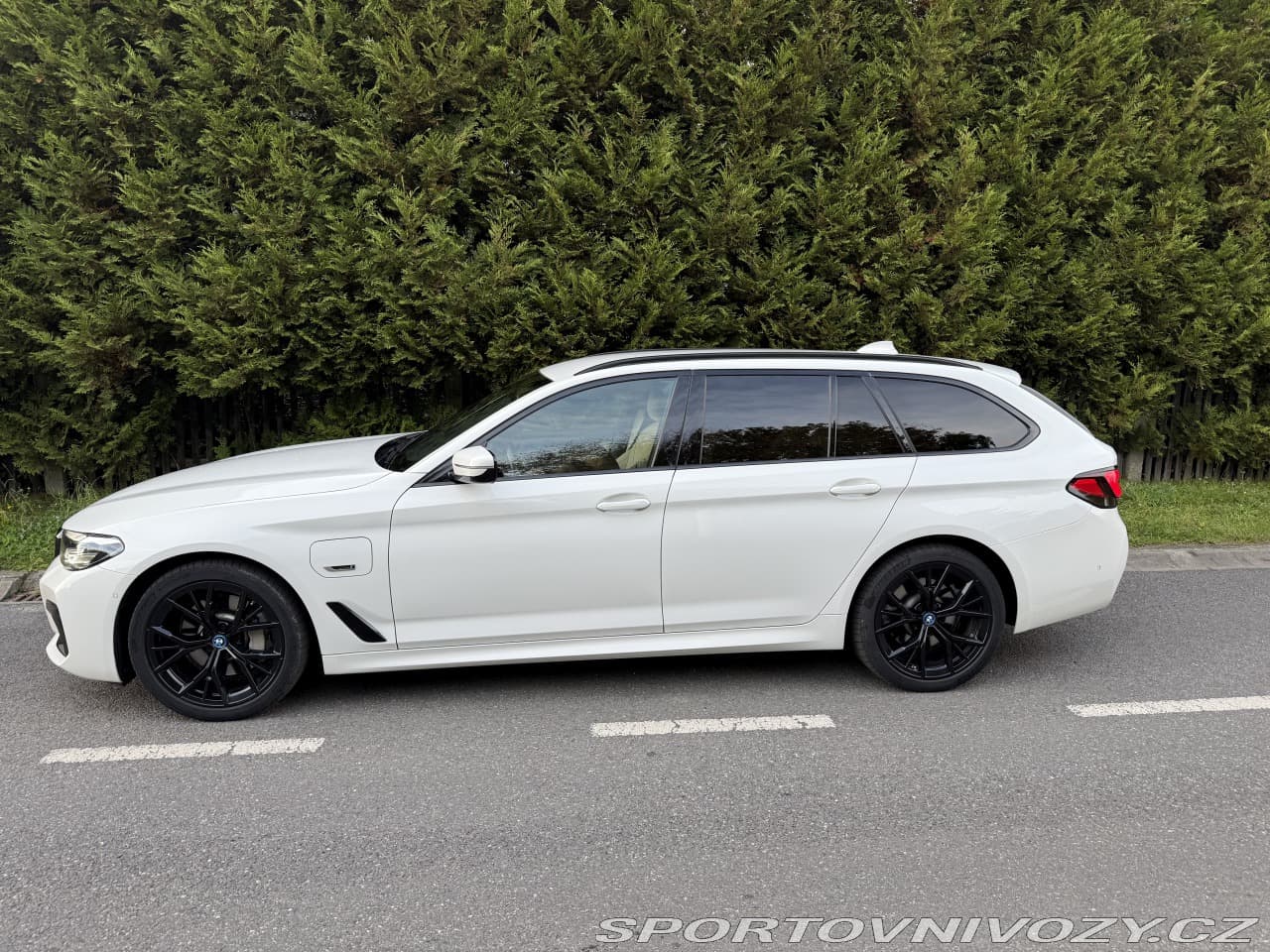 2022 BMW 5-Series - 7