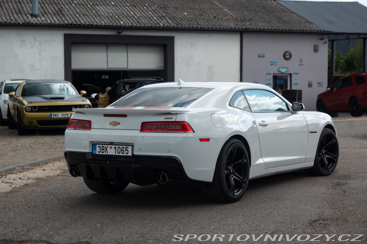 2014 Chevrolet CAMARO - 5