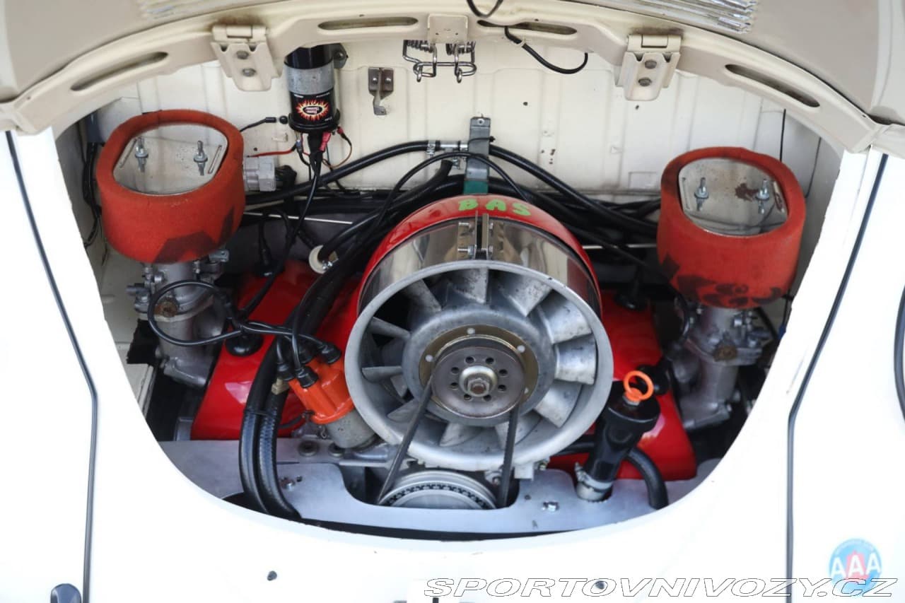 1967 Volkswagen Beetle - 16