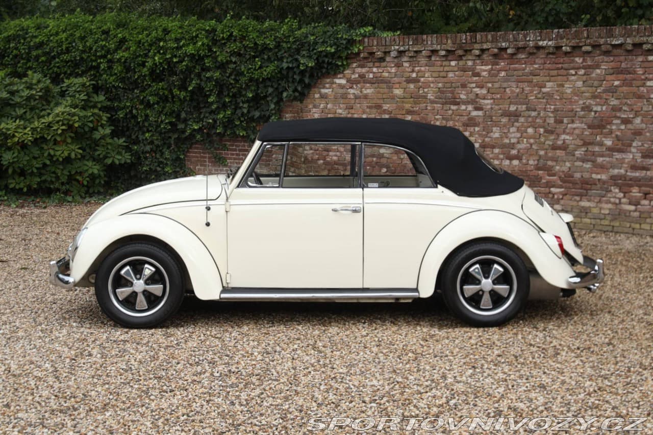 1967 Volkswagen Beetle - 6