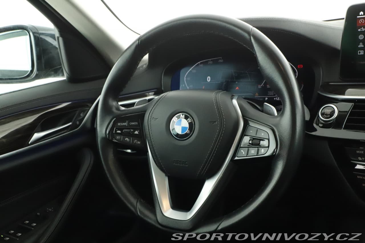 2021 BMW 5-SERIES - 17