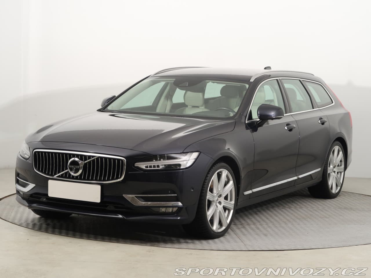 2017 Volvo V90 - 2