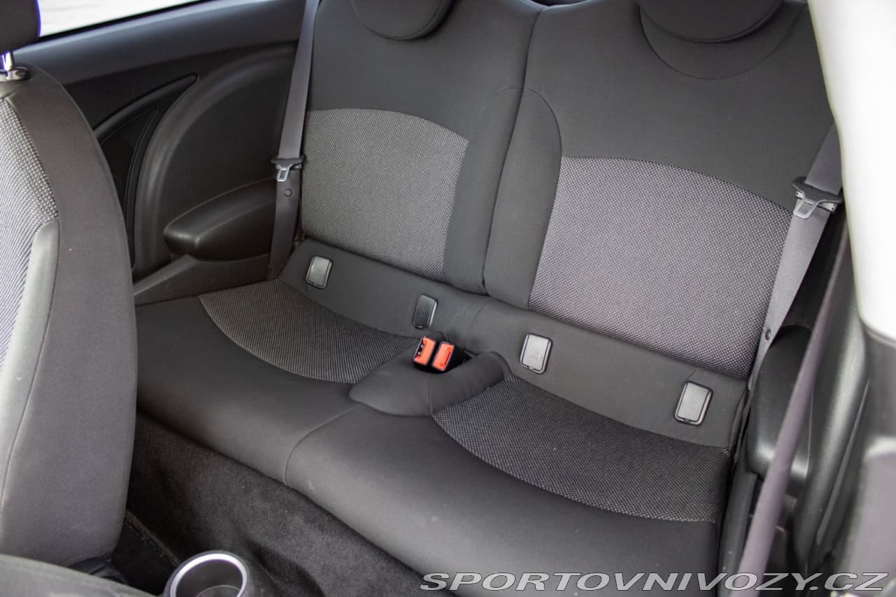 2007 Mini Cooper - 12