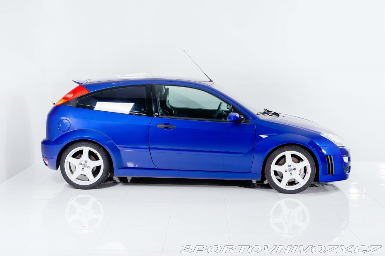 Ford Focus RS 1. generace