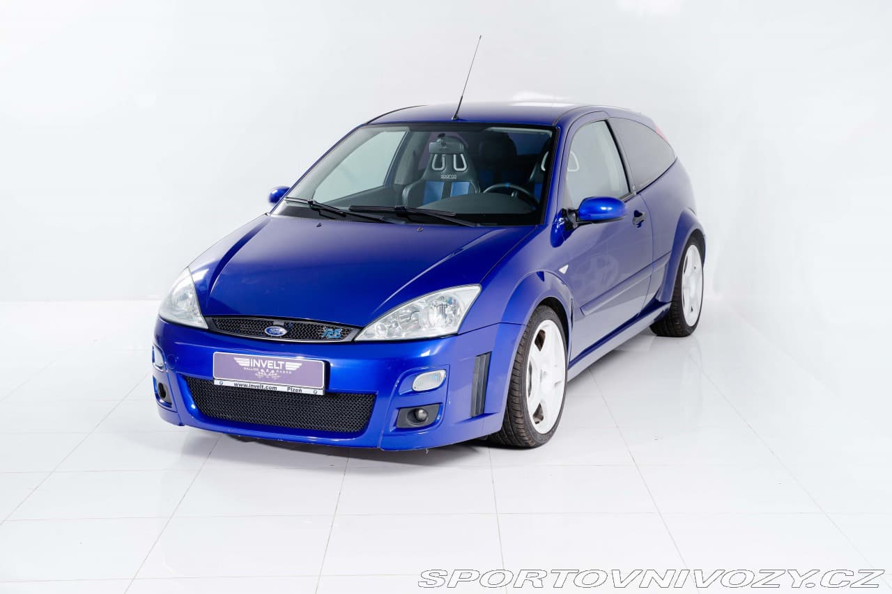 2003 Ford Focus - 4
