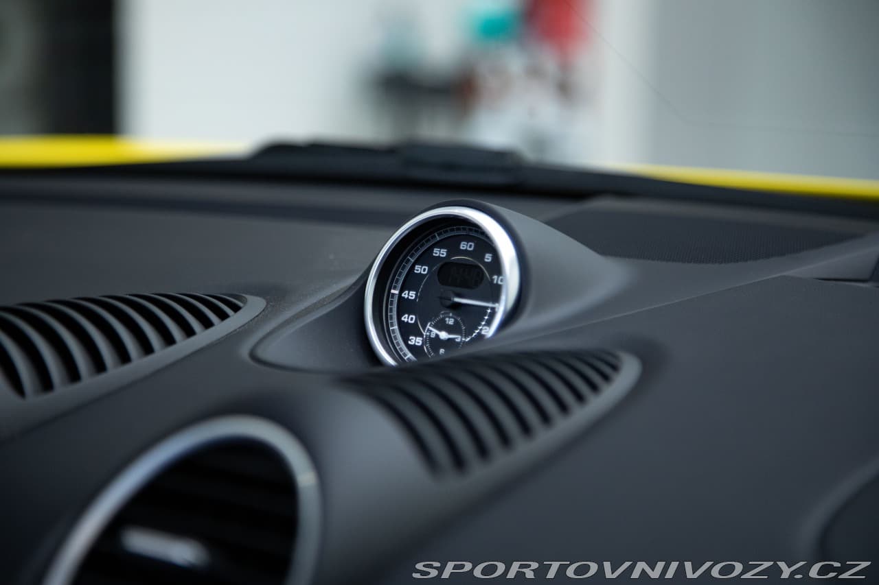 2023 Porsche Boxster - 12