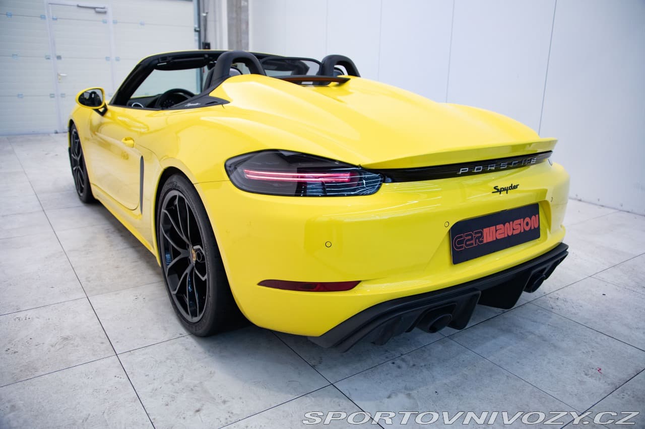 2023 Porsche Boxster - 17