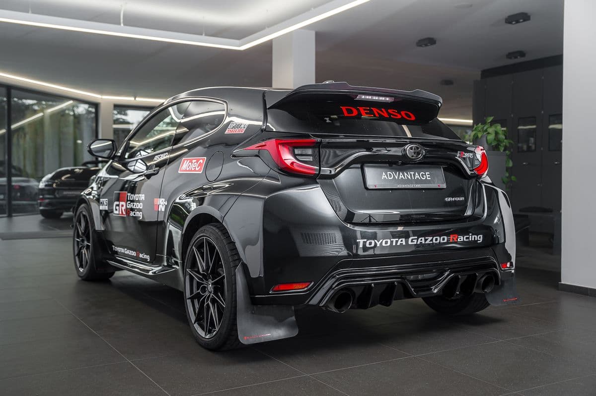 2022 Toyota Yaris - 4