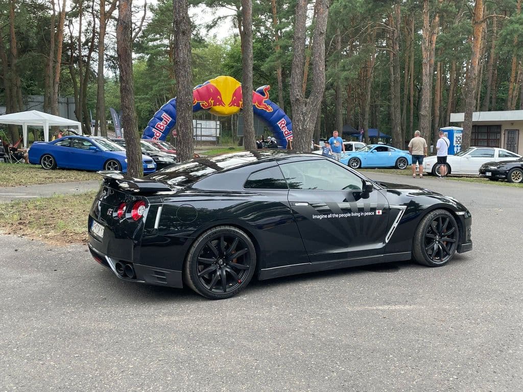 2014 Nissan GT-R - 2
