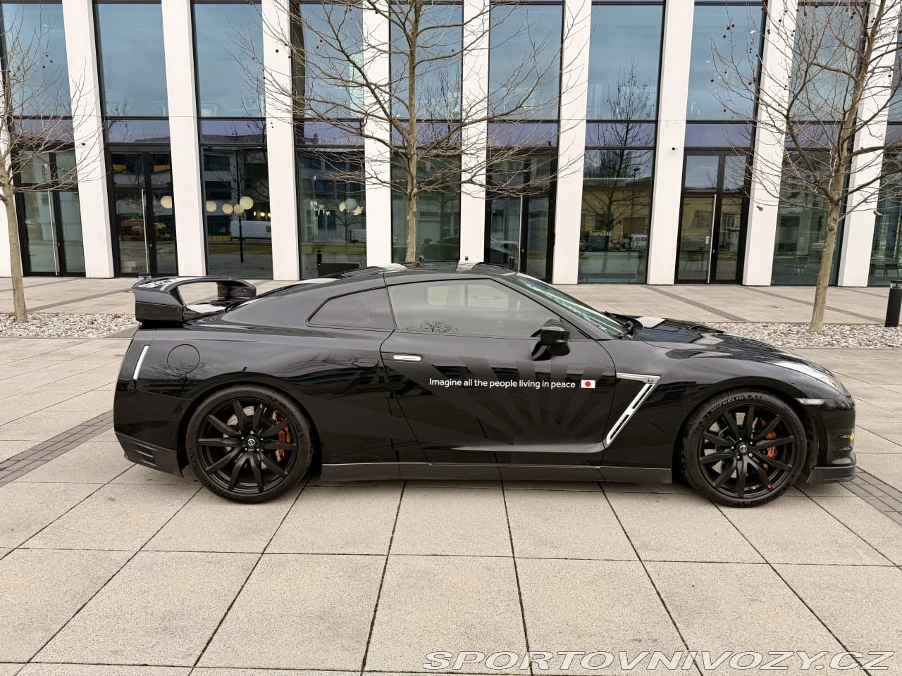 2014 Nissan GT-R - 5