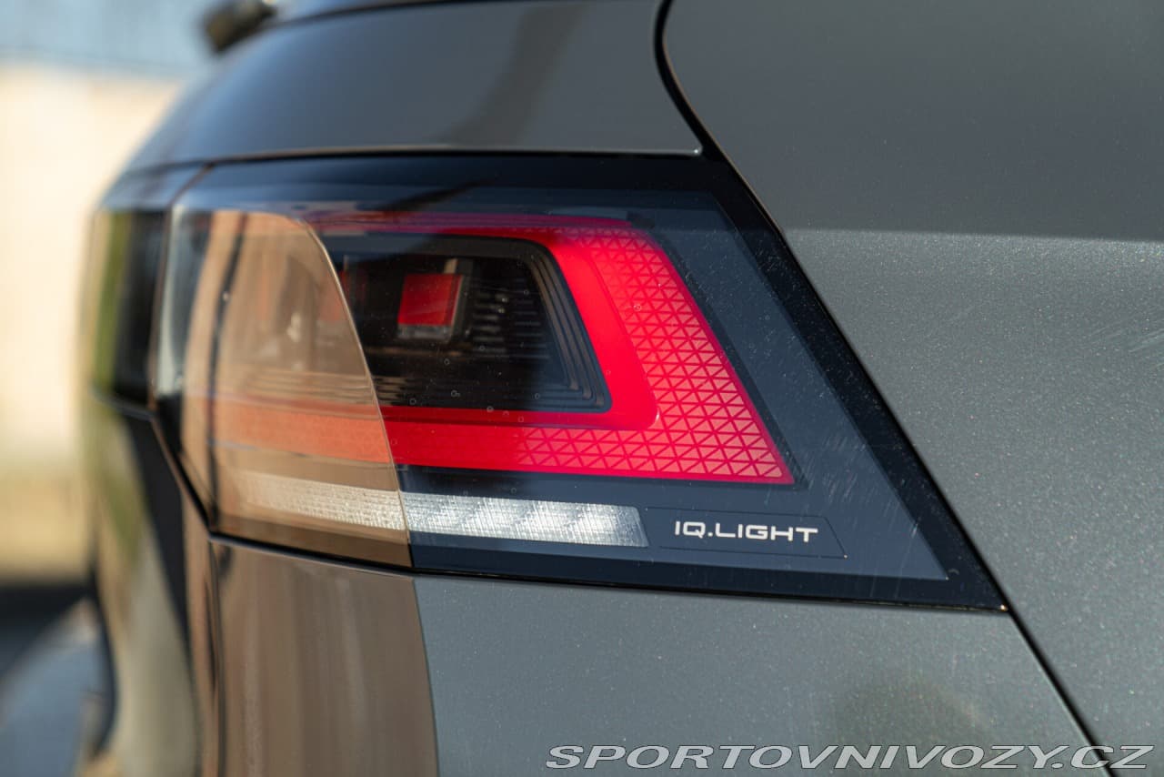 2025 Volkswagen GOLF - 9