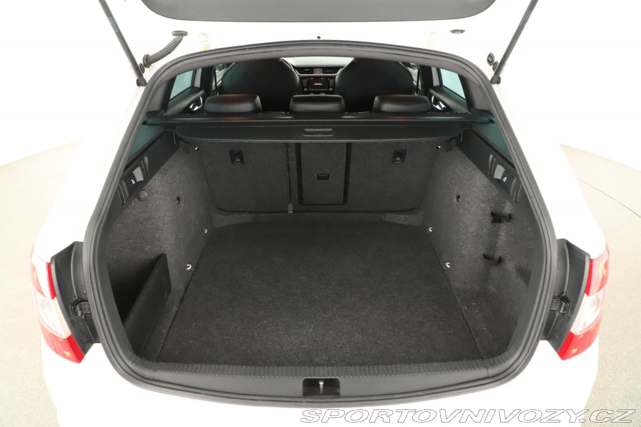 2016 Škoda Octavia - 16